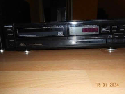 Photo of free Toshiba Hifi system for spares (Broomhill, G11) #2