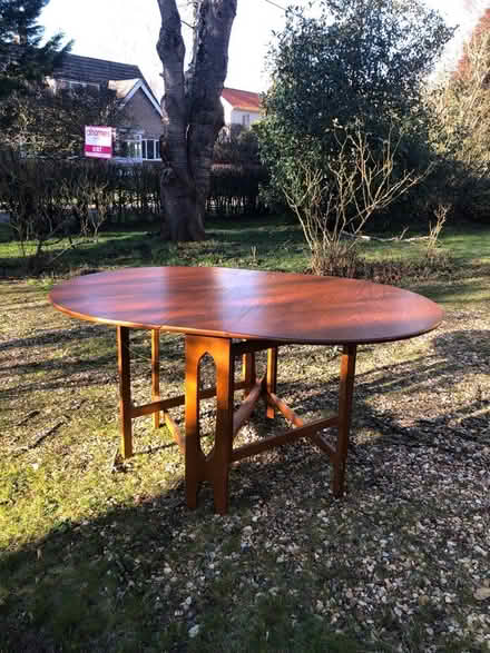 Photo of free Gate leg table (Thurston IP31) #1