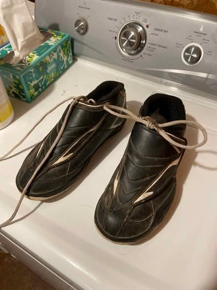Photo of free Men’s 10.5 Shimano SPD Shoes (Arlington Near Stratton) #1