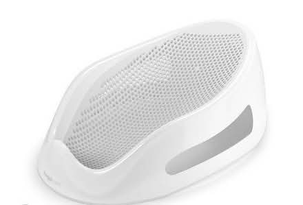 Photo of free AngelCare Baby bathtub (Bolton BL3) #1