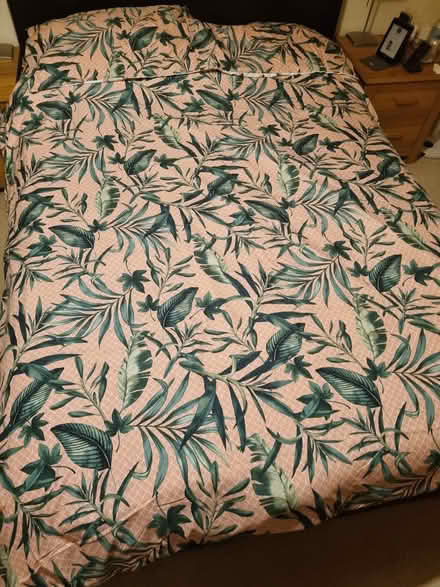 Photo of free Double Duvet set (Westbury) #1