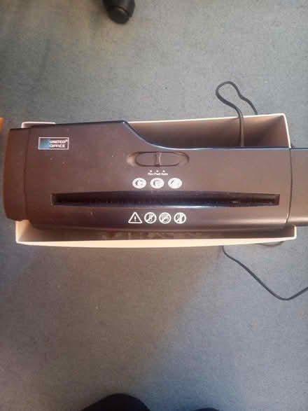 Photo of free Paper Shredder (Lawnswood, Leeds LS16) #1