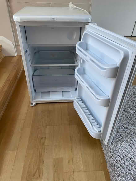 Photo of free Indesit under counter fridge (Hendon NW4) #1