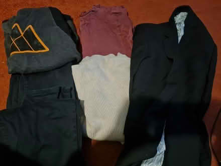 Photo of free Men's clothing large (TW16) #1