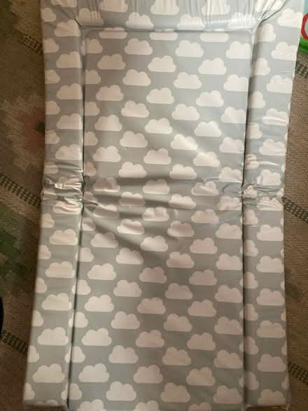 Photo of free Changing mat (Newington) #1