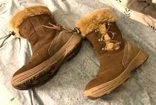 Photo of free Women's Snow Boots, Size 7 (North Everett) #2