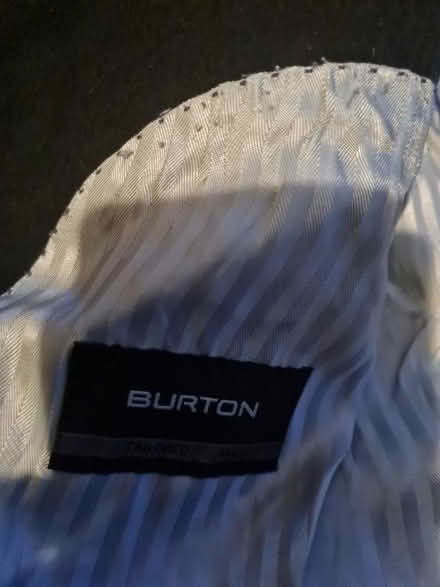 Photo of free Men's clothing large (TW16) #2