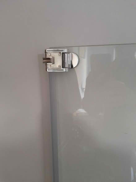 Photo of free Bath/shower screen (Stocksbridge S36) #2