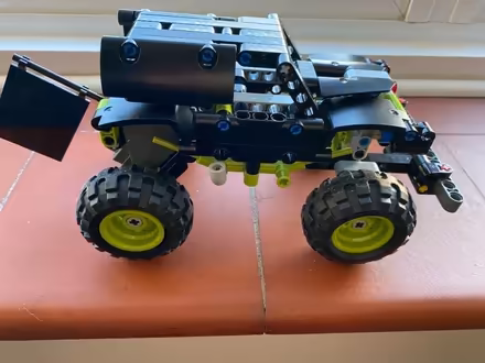 Photo of free LEGO Technic Kit 7+ (King's College Playing Fields HA4) #2