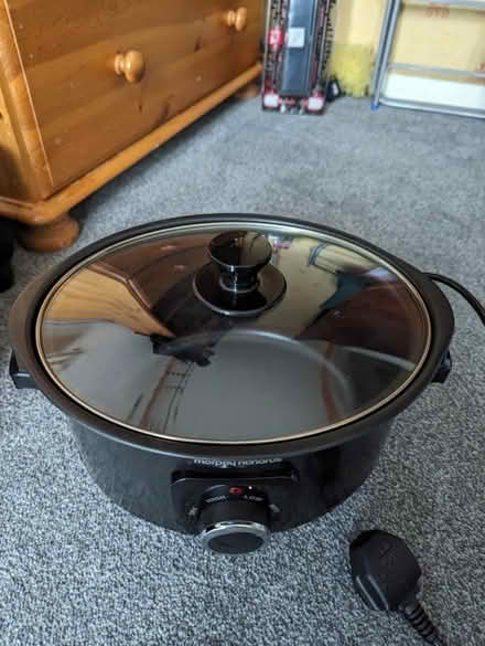 Photo of free 3.5 litre slow cooker (Bridlington YO16) #1