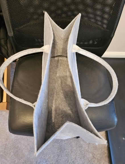 Photo of free Felt bag (BR5) #1