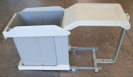 Photo of free Pull Out Kitchen Waste Bin (Wokingham RG40) #4
