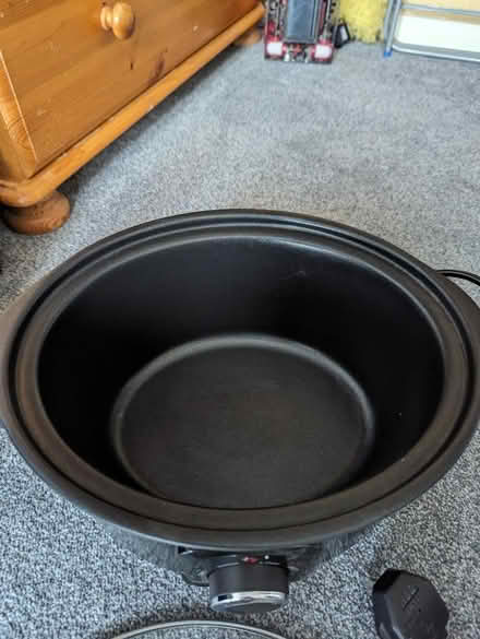 Photo of free 3.5 litre slow cooker (Bridlington YO16) #2