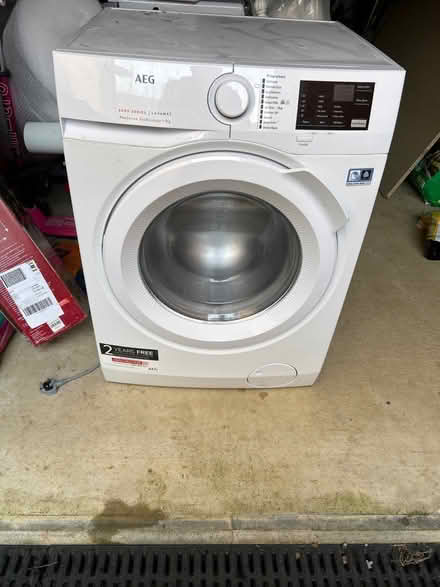 Photo of free AEG washing machine (Thrapston) #1