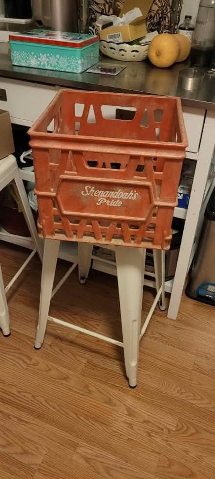 Photo of free Vintage milk crate (Takoma DC) #1