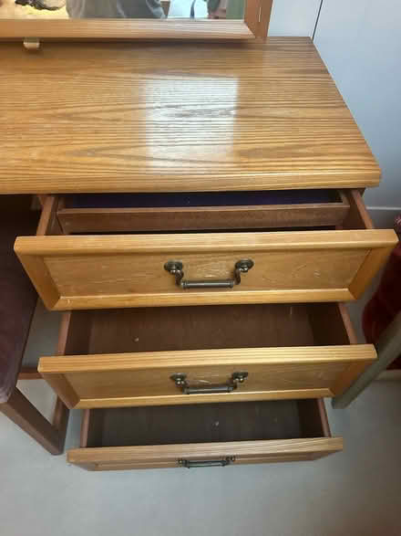 Photo of free Wood dressing table (Tower Hamlets, E3) #2