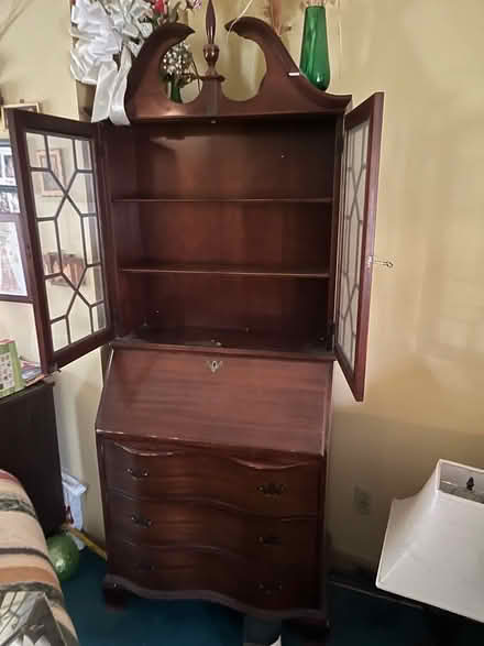 Photo of free Antique cabinet (7 Hills) #2