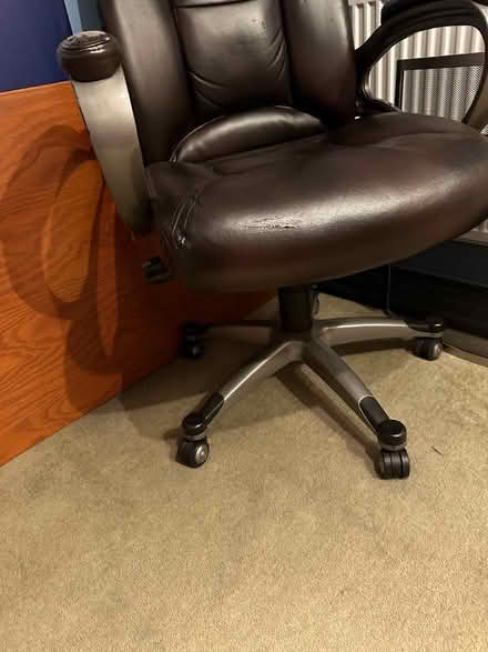 Photo of free Office chair (Bushey Village WD23) #2