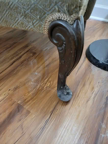 Photo of free Vintage Wing Back Chair (McKnight Rd and Manchester Rd) #3