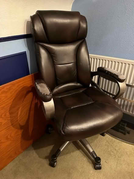 Photo of free Office chair (Bushey Village WD23) #1