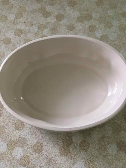 Photo of free Silver Jubilee trinket box (near leigh sinton road) #2