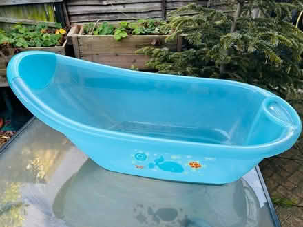 Photo of free baby bath (Southgate) #1