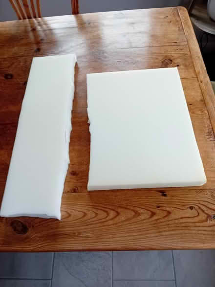 Photo of free Foam pieces (Liss GU33) #1