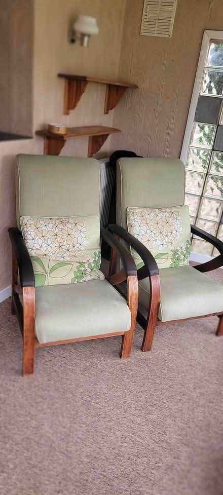 Photo of free Vintage Recling chairs (Fareham PO15) #1