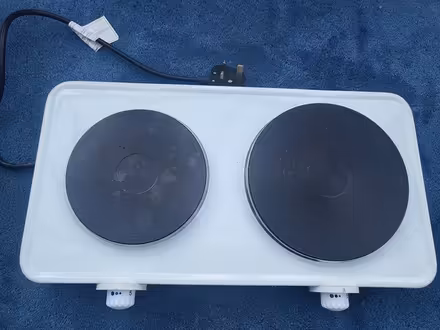 Photo of free 2 ring electric hot plate (Whittingham, PR3) #3