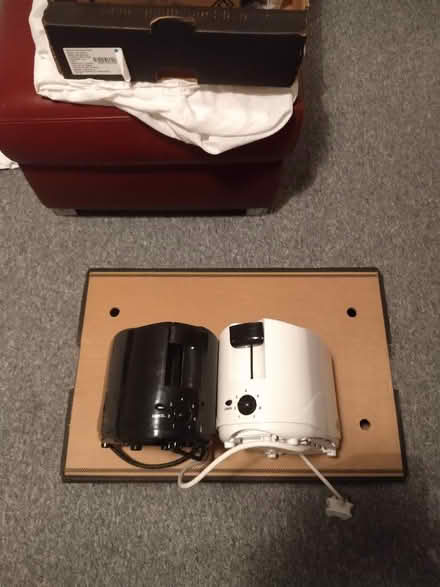 Photo of free 2 working toasters (Cambridge, off Newmarket rd) #2