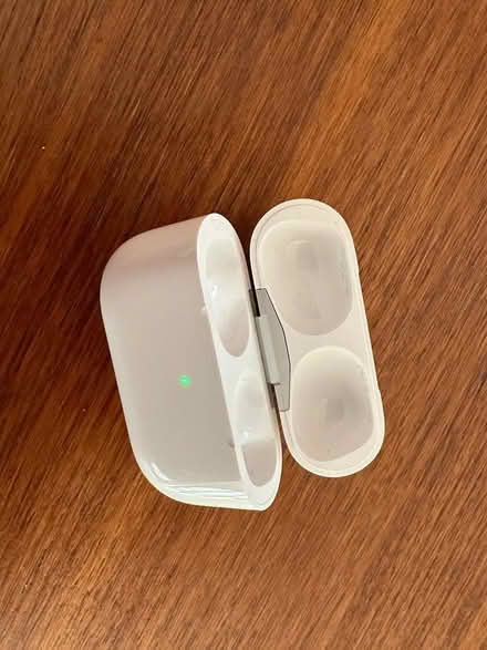 Photo of free AirPods Case (Midtown, Palo Alto) #1