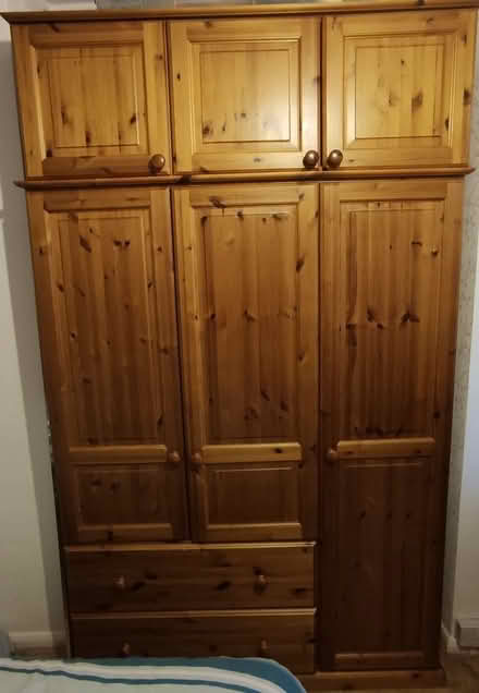 Photo of free Large wardrobe (Temple Cowley OX4) #1