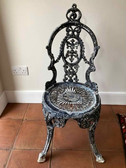 Photo of free Cast aluminium garden chair. (Lower Wolvercote OX2) #1