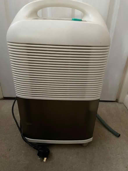 Photo of free Dehumidifier old and working (Old Woking GU22) #2