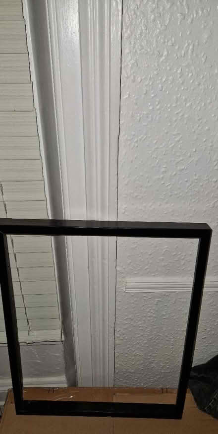 Photo of free Picture frame (SE20) #1