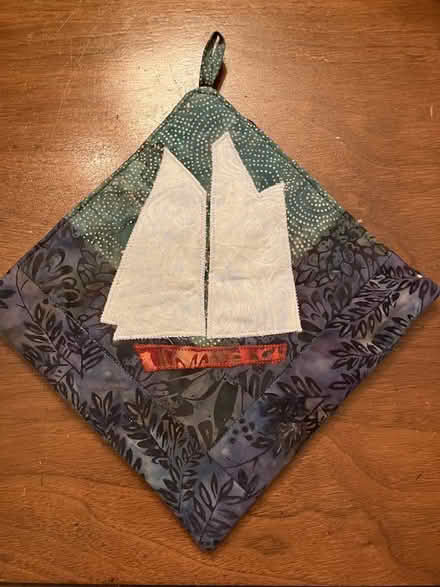 Photo of free pot holder (Centrepointe) #1