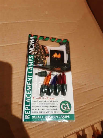 Photo of free 160 christmas lights, coloured (Crookes S10) #3