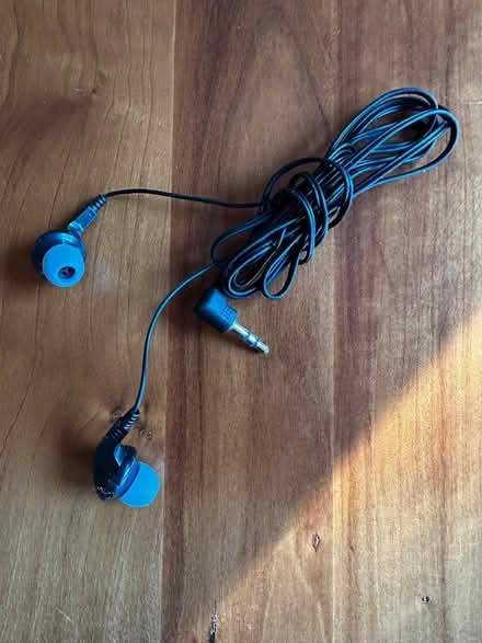 Photo of free Ear phones (Cambridgeport) #1