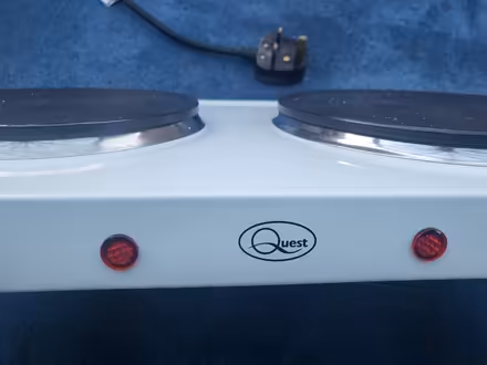 Photo of free 2 ring electric hot plate (Whittingham, PR3) #1