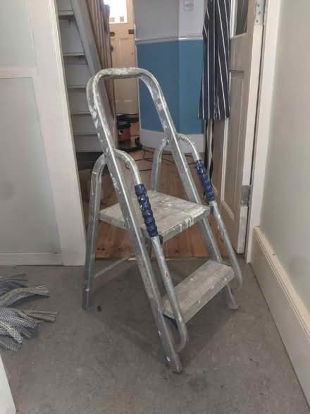 Photo of free Aluminium steps (Round Hill BN2) #1