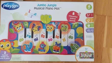 Photo of free Baby seat and musical mat (Dunlaoghaire) #3