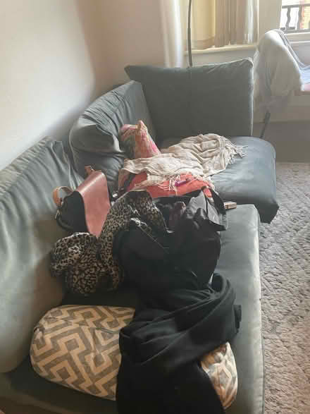 Photo of free Three piece sofa (Chelsea SW3) #4