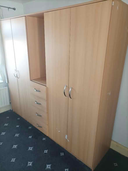 Photo of free Wardrobe (Cranford TW5) #1