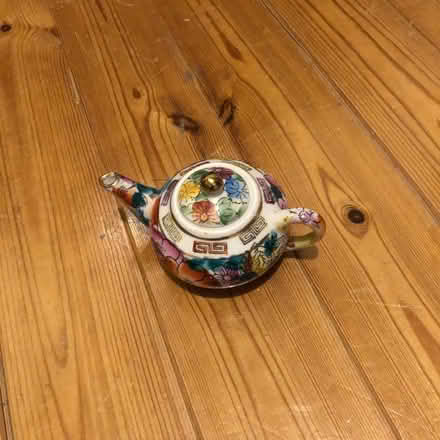 Photo of free Miniature tea pot (Steventon OX13) #3