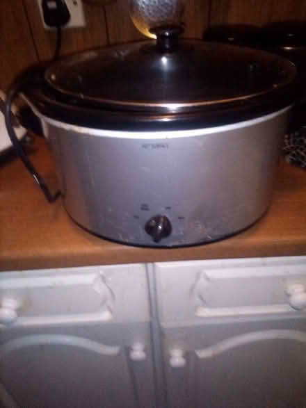 Photo of free Slow cooker slight dent on front but works (Bedmond WD5) #1