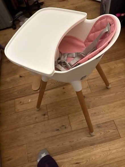 Photo of free Children’s high chair (Bounds Green N11) #3