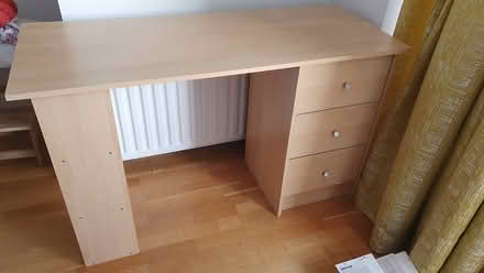 Photo of free Desk (Dunlaoghaire) #1