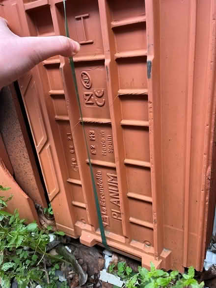 Photo of free Roof Tiles (Tooting SW17) #2