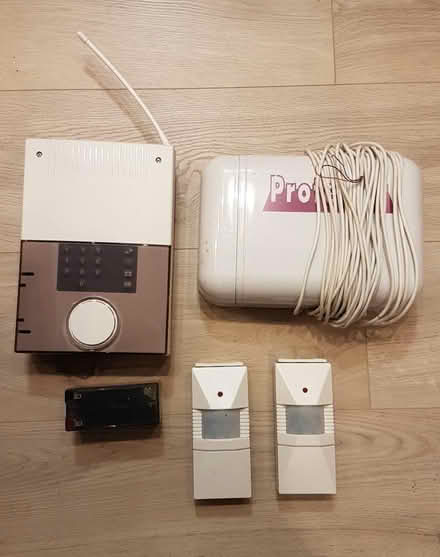Photo of free Burglar alarm, controller, alarm, 2 motion detectors (North Wootton BA4) #1