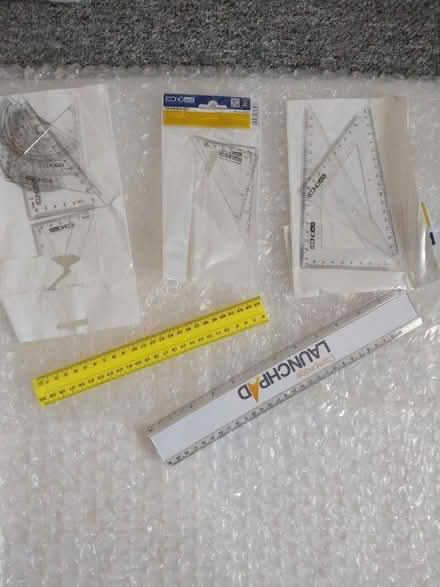 Photo of free Plastic measures (Cambridge, off Newmarket rd) #1